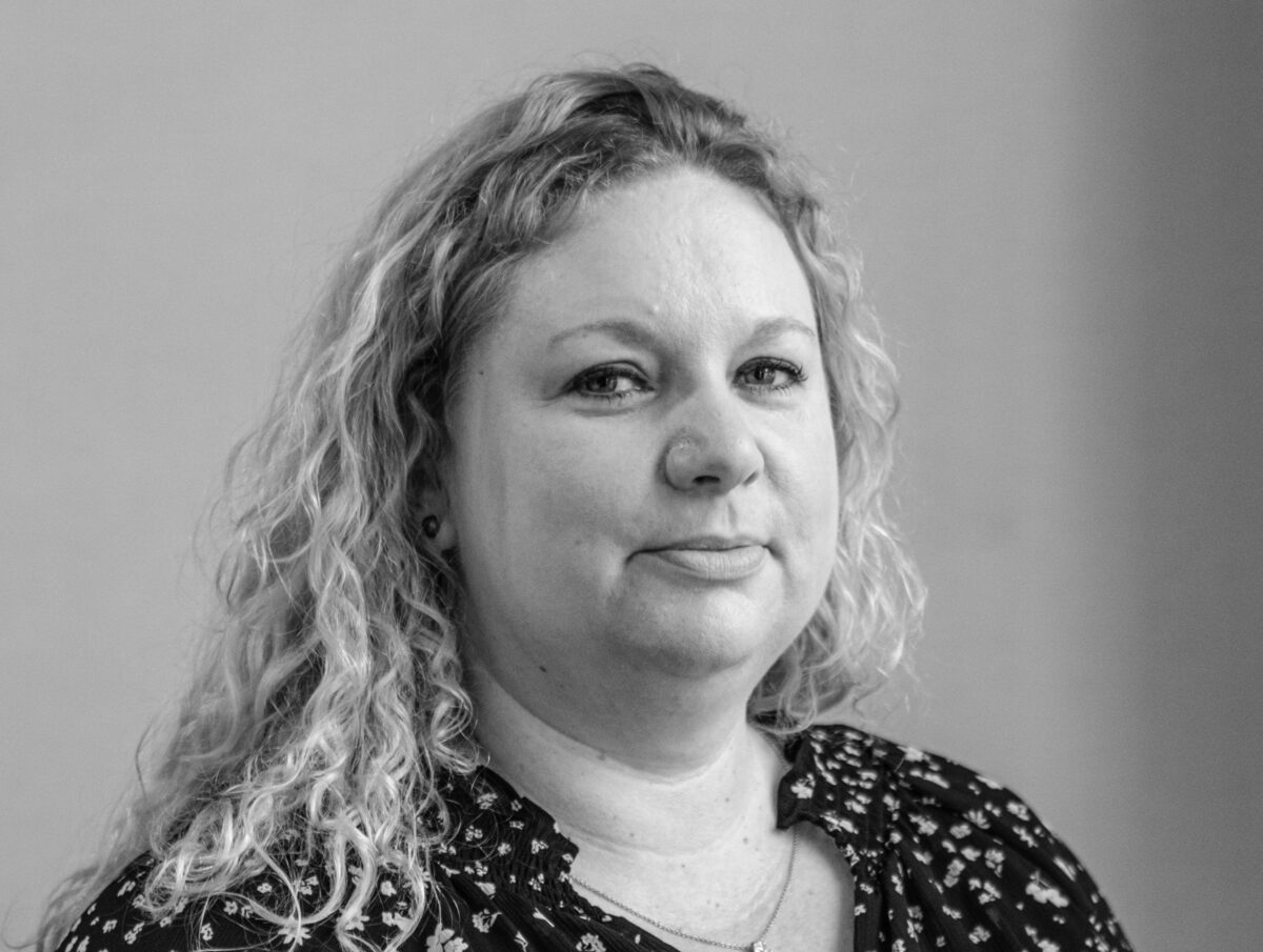 Amy thornton 02bw