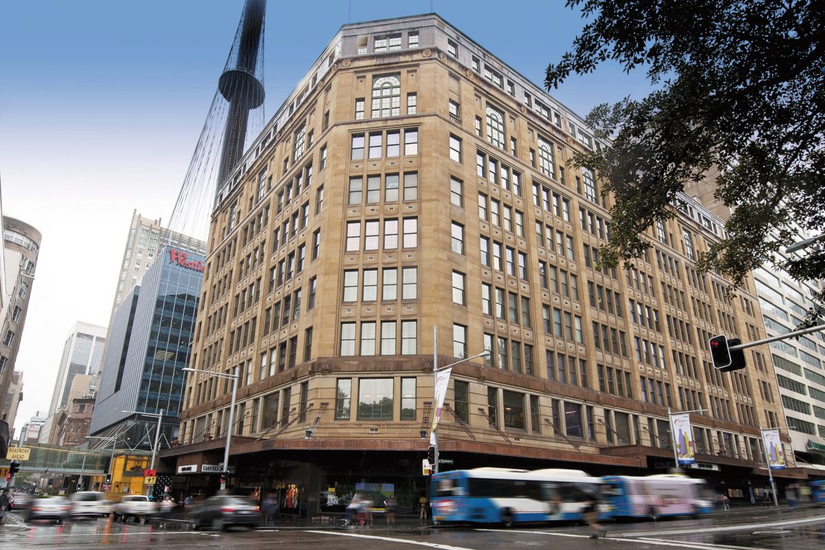 L6644 David Jones Sydney N4 hd