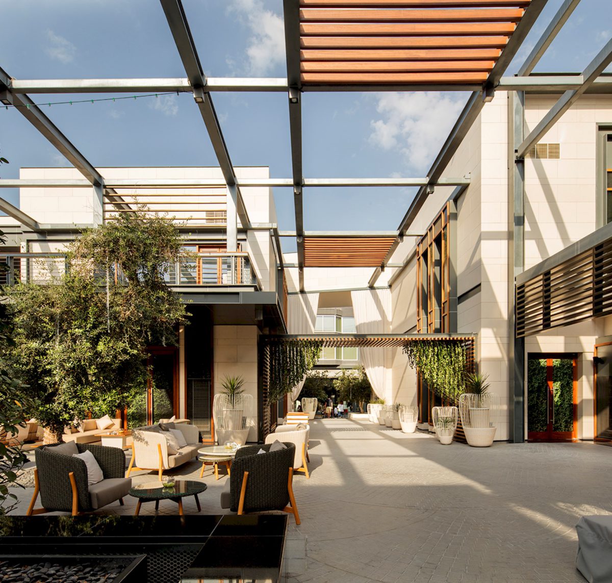 71349363E4Efcac881D85E817A8Fda06E33B44C0