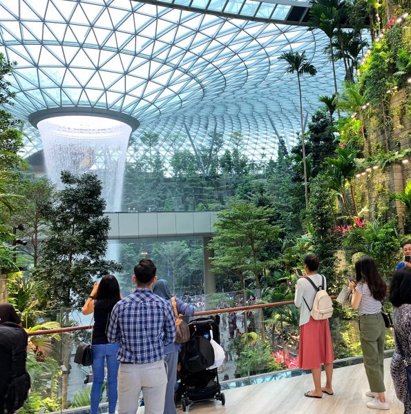 Singapore Jewel Changi Airport portrait EN r1