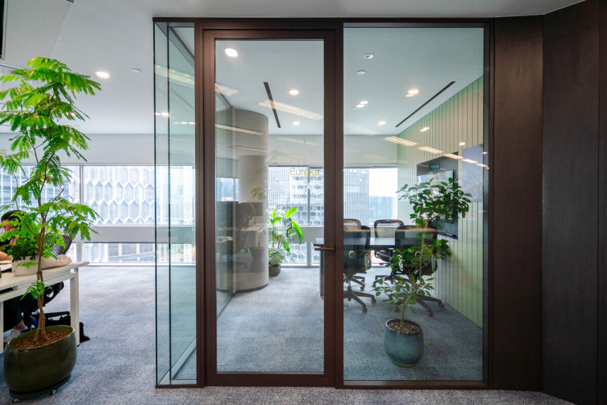 21 01 Gateway West 35