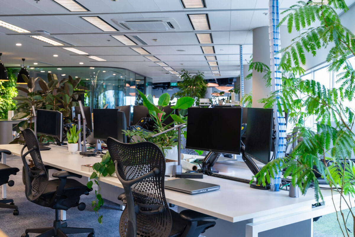 21 01 Gateway West 45